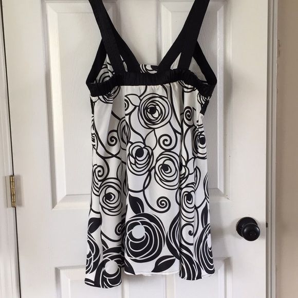 Black & White embellished Dress by Love & Love - Picture 5 of 8